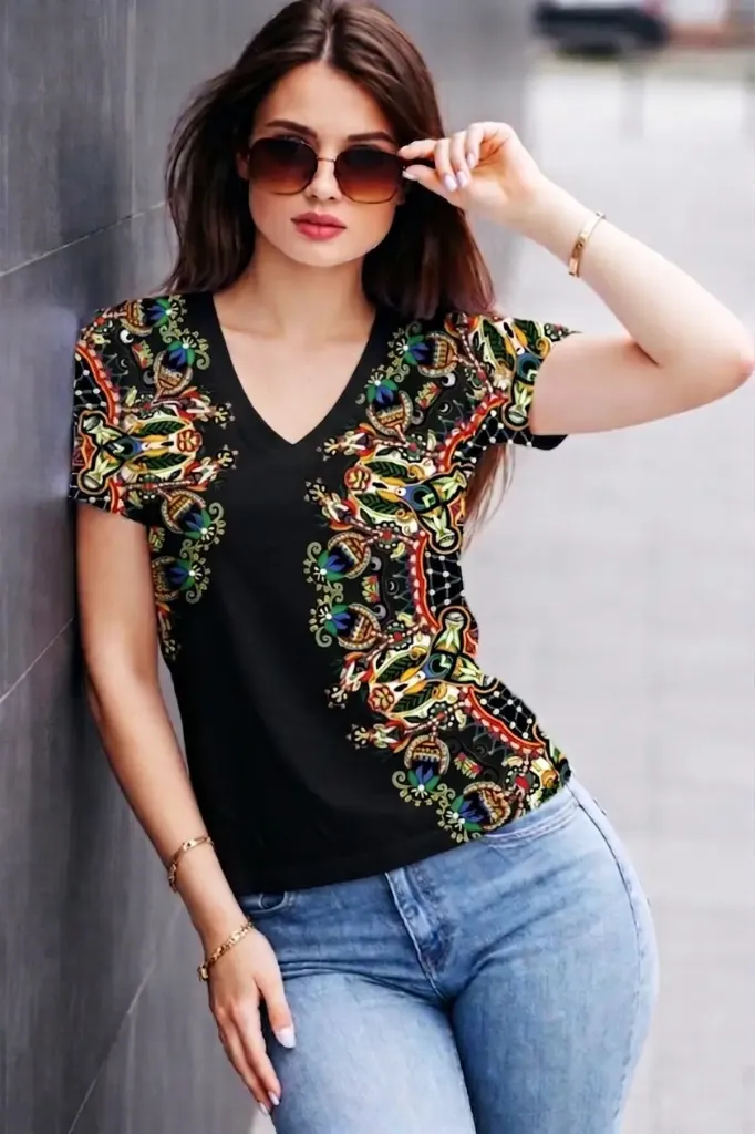 [PSY-TAV-NOS-S] The Aurora V-Neck Embroidered T-Shirt Top (S)